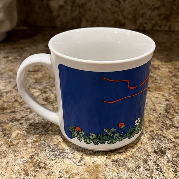 Vintage Unicorn Mug with Blue and White Design - Picture 7 of 16